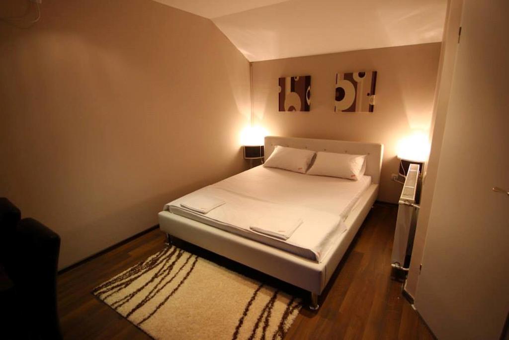 Lira Inn Ni Habitación foto